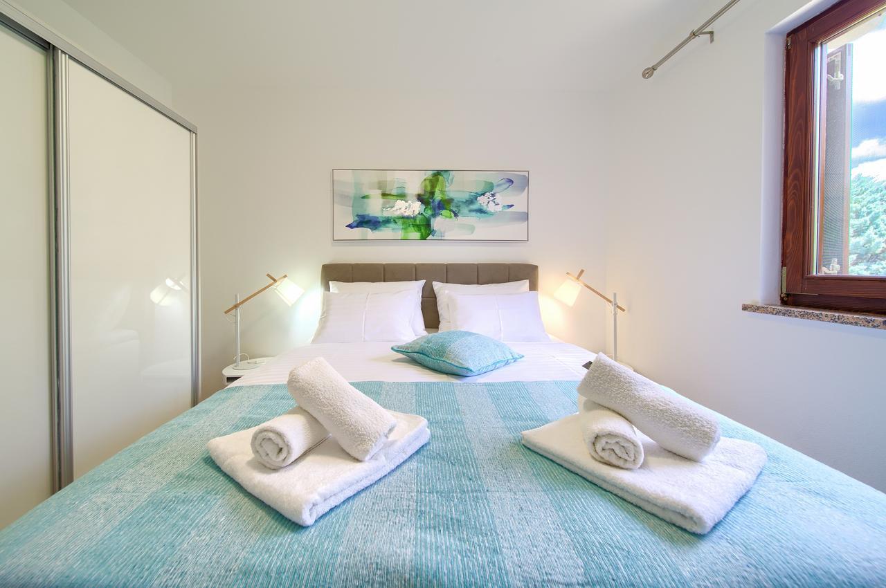 Apartment Jadran Malinska Ngoại thất bức ảnh